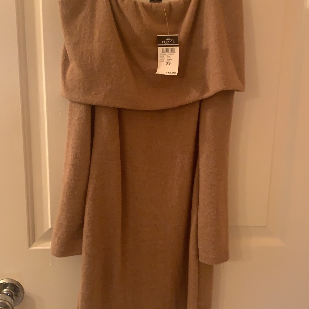 Off Shoulder LS Dress NWT